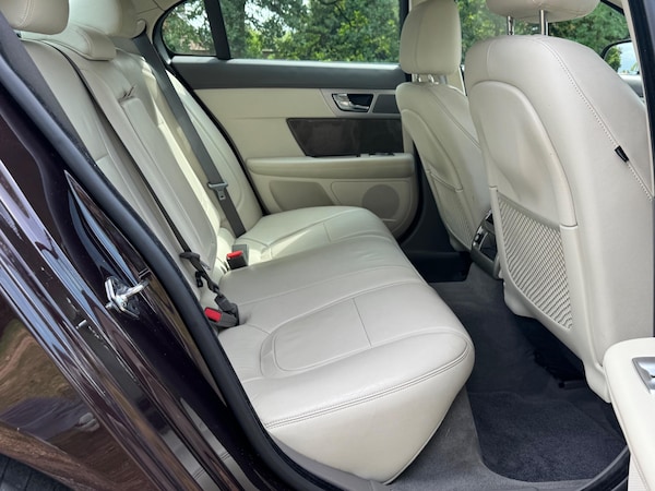 Used Jaguar XF 2014 for sale - 75268282: Photo 15