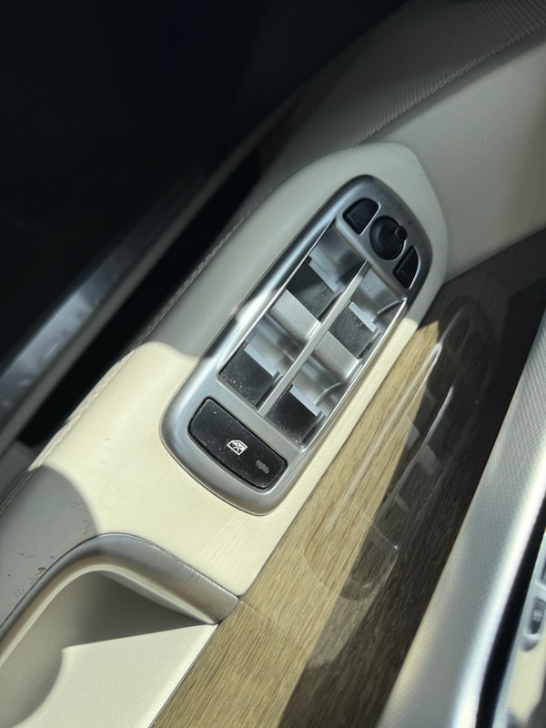 Used Jaguar XF 2014 for sale - 75268282: Photo 29