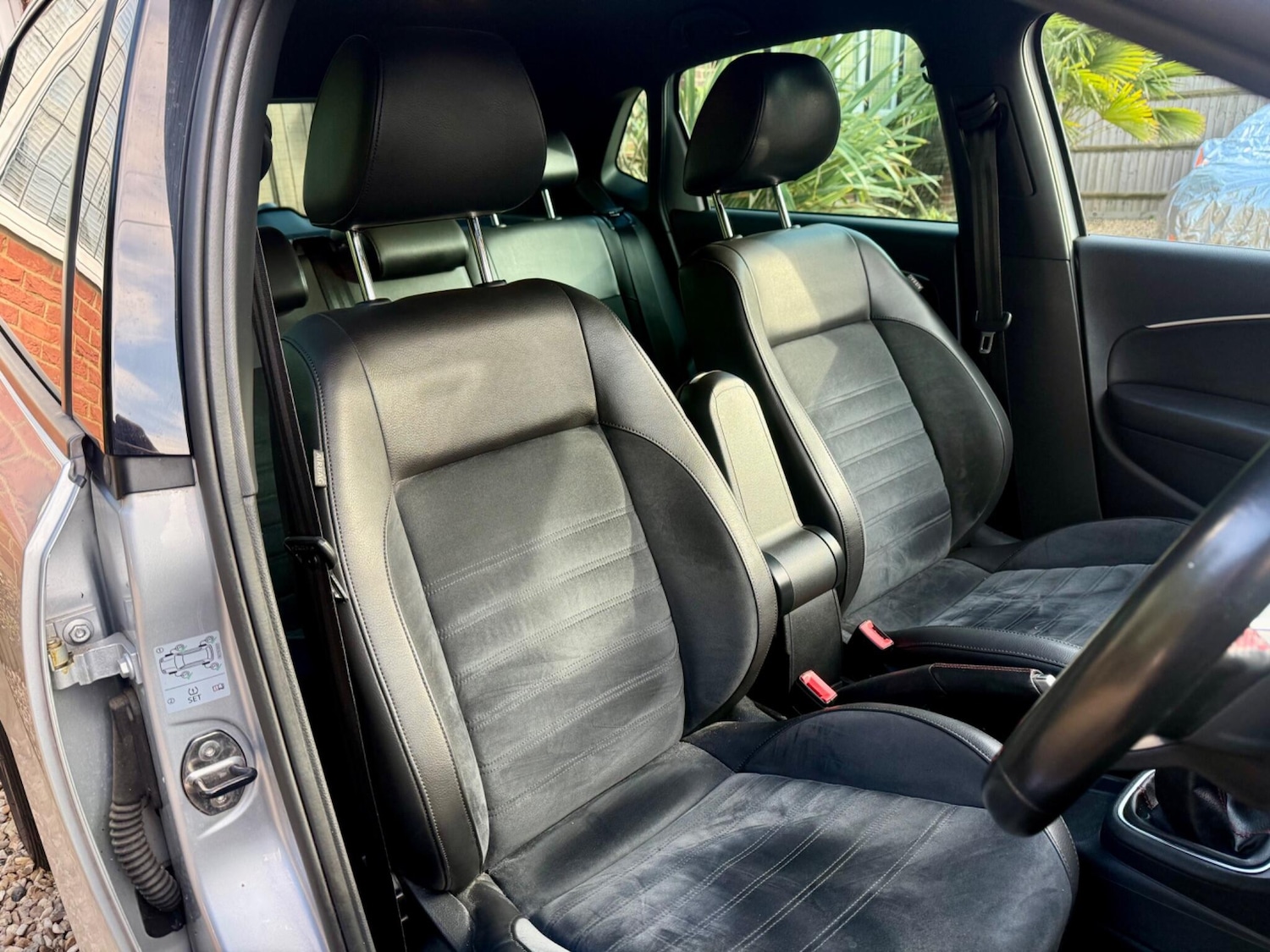 Used Volkswagen Polo 2016 for sale - 77314899: Photo 6