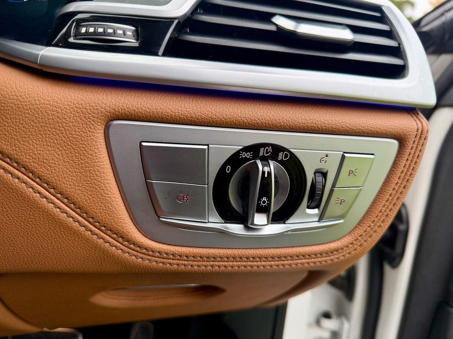 Used BMW 7 Series 2020 for sale - 76398329: Photo 43