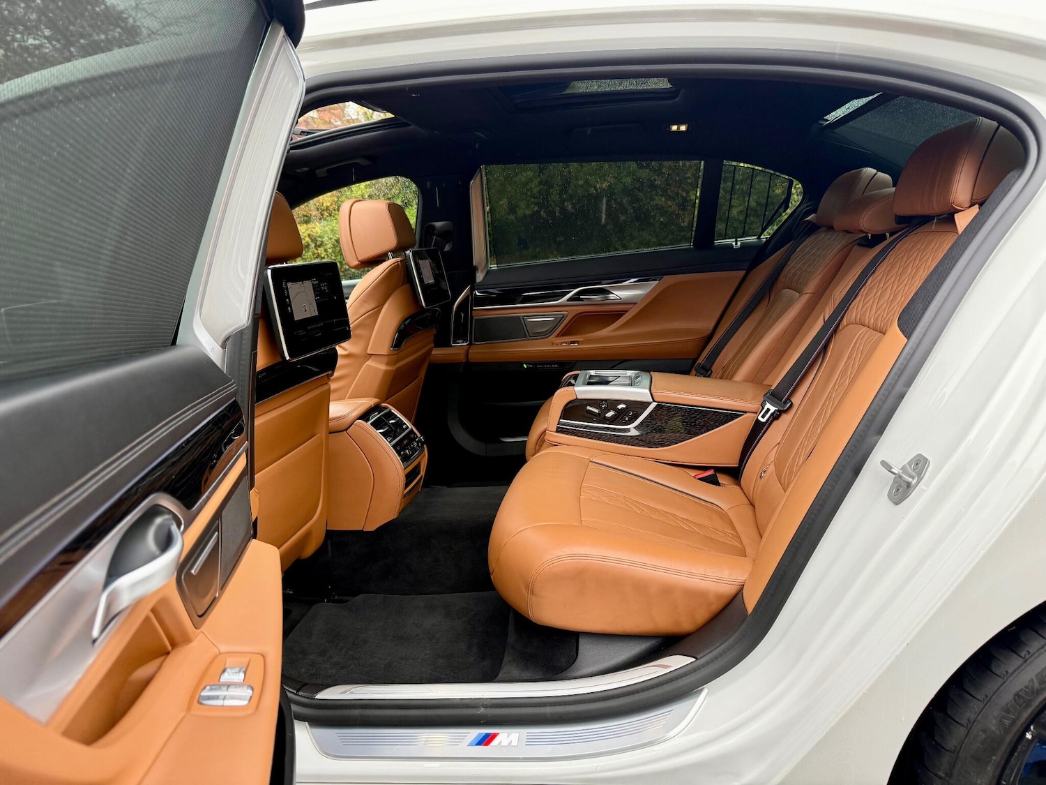 Used BMW 7 Series 2020 for sale - 76398329: Photo 76