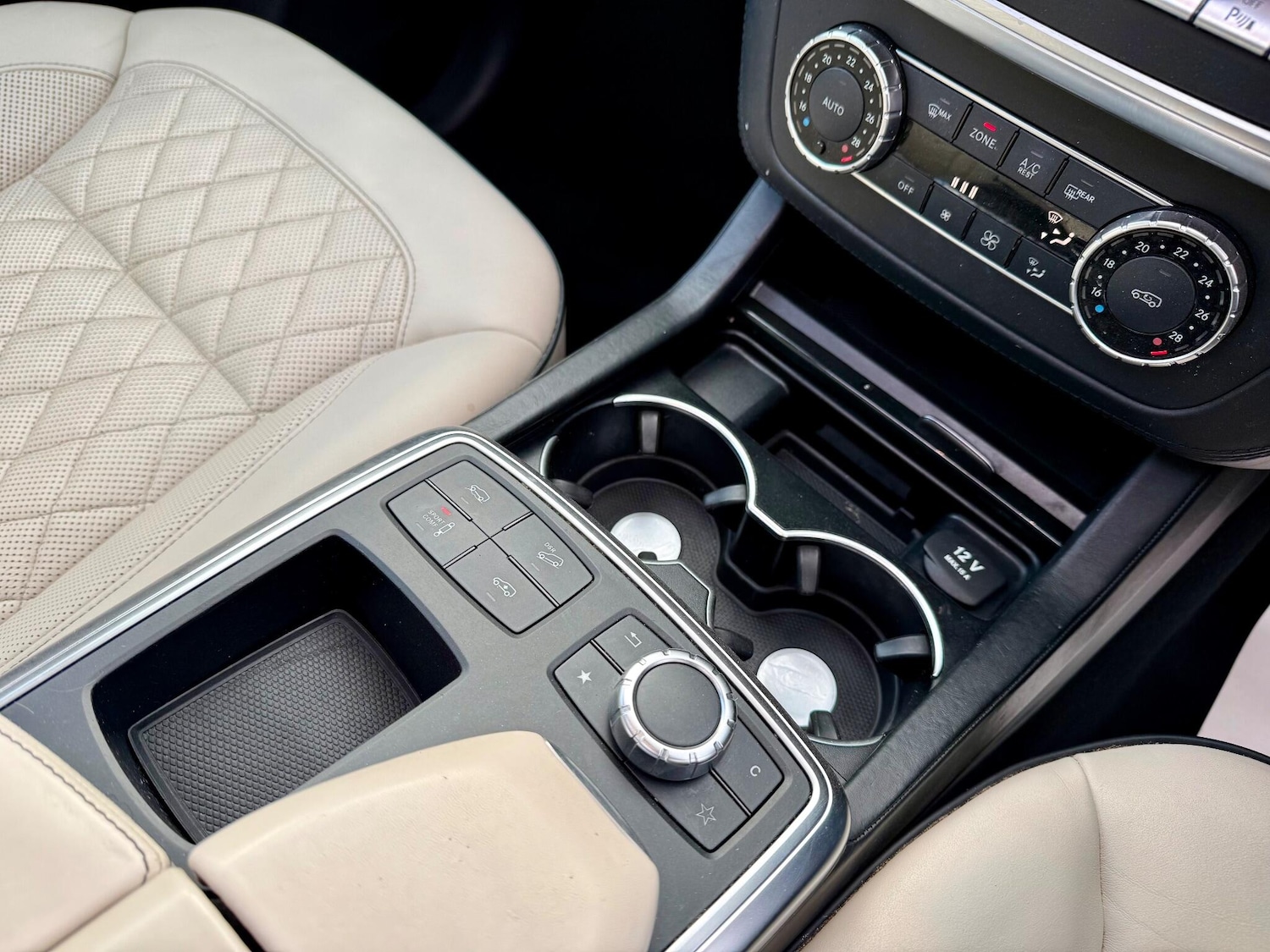 Used Mercedes-Benz GL Class 2015 for sale - 77074748: Photo 35