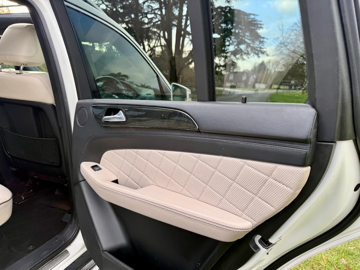 Used Mercedes-Benz GL Class 2015 for sale - 77074748: Photo 37