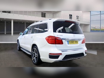 Used Mercedes-Benz GL Class 2015 for sale - 77074748: Photo