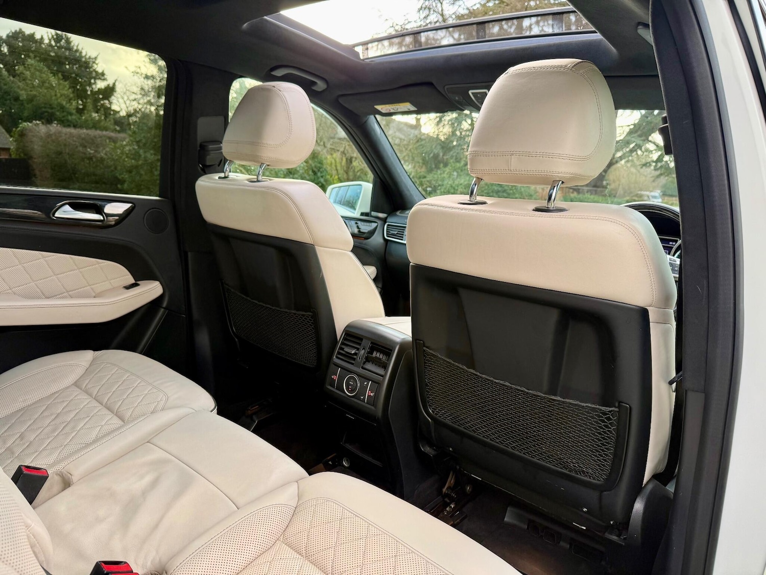 Used Mercedes-Benz GL Class 2015 for sale - 77074748: Photo 40