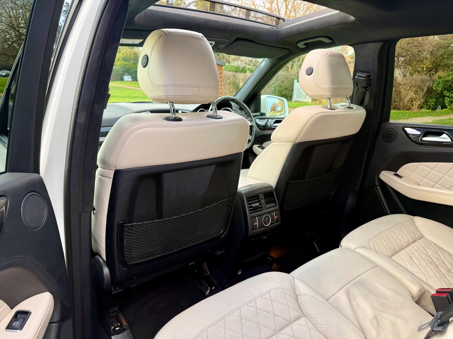 Used Mercedes-Benz GL Class 2015 for sale - 77074748: Photo 45