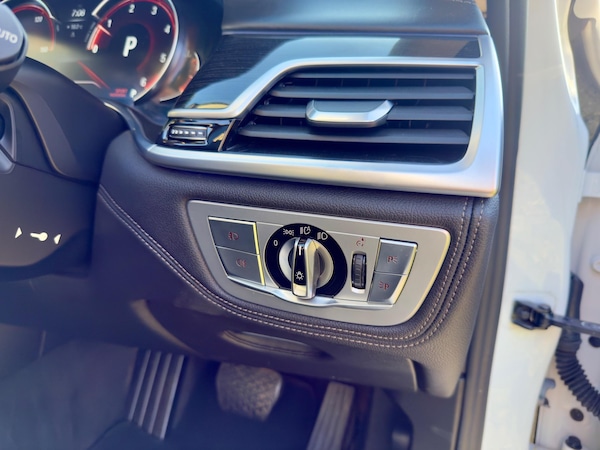 Used BMW 7 Series 2015 for sale - 75402292: Photo 28