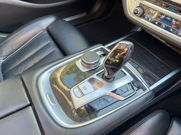Used BMW 7 Series 2015 for sale - 75402292: Photo 33