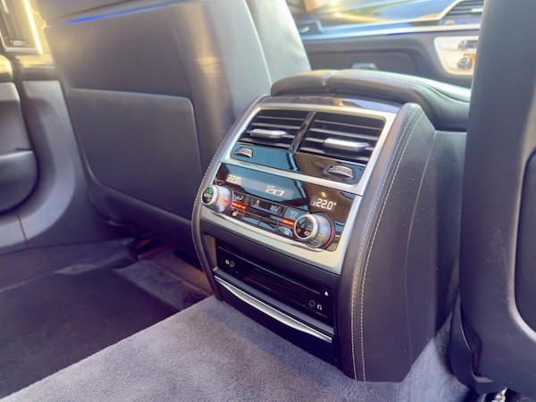 Used BMW 7 Series 2015 for sale - 75402292: Photo 40
