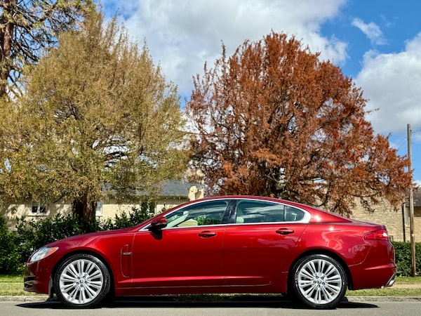 Used Jaguar XF 2010 for sale - 75387014: Photo 11