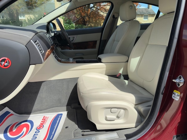 Used Jaguar XF 2010 for sale - 75387014: Photo 20