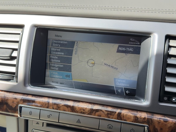 Used Jaguar XF 2010 for sale - 75387014: Photo 29