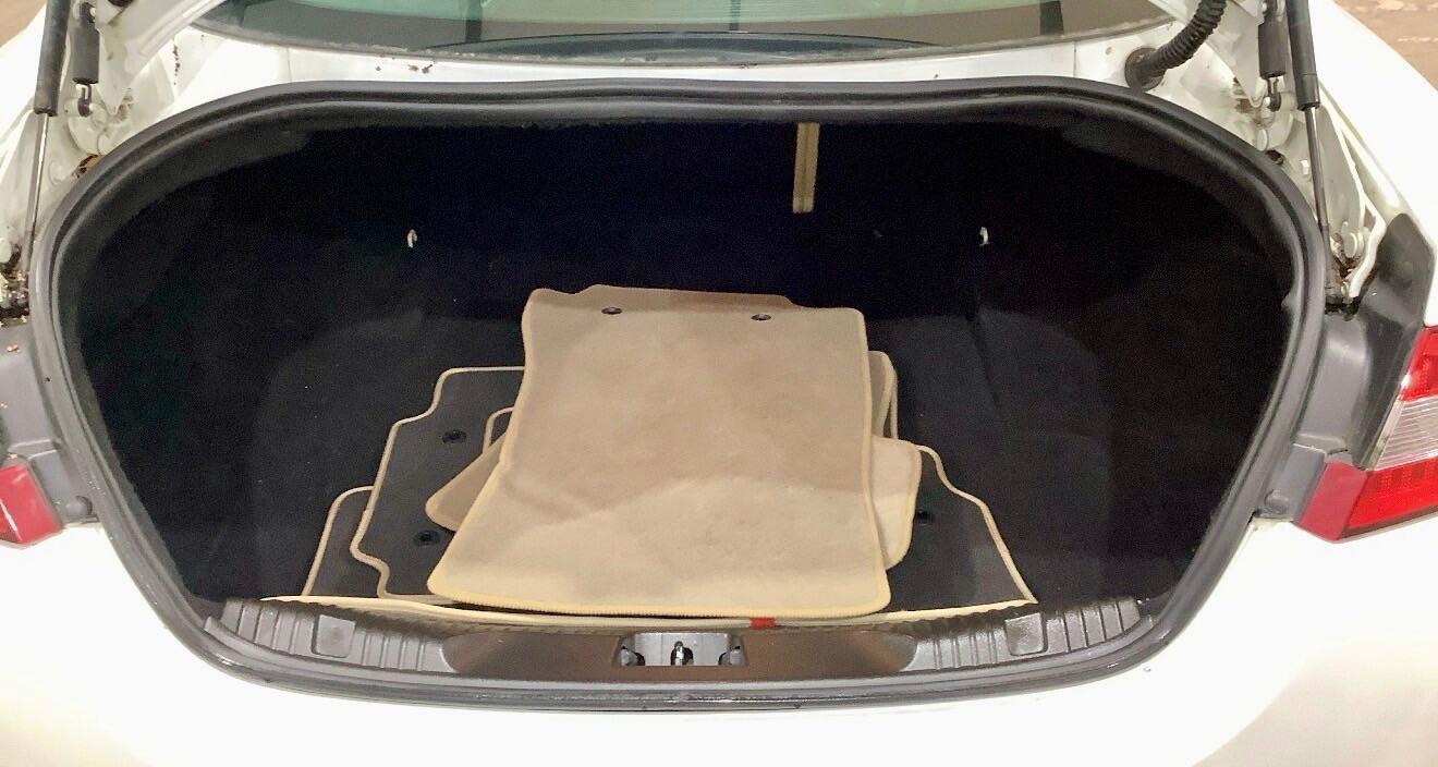 Used Jaguar XF 2010 for sale - 76688820: Photo 11