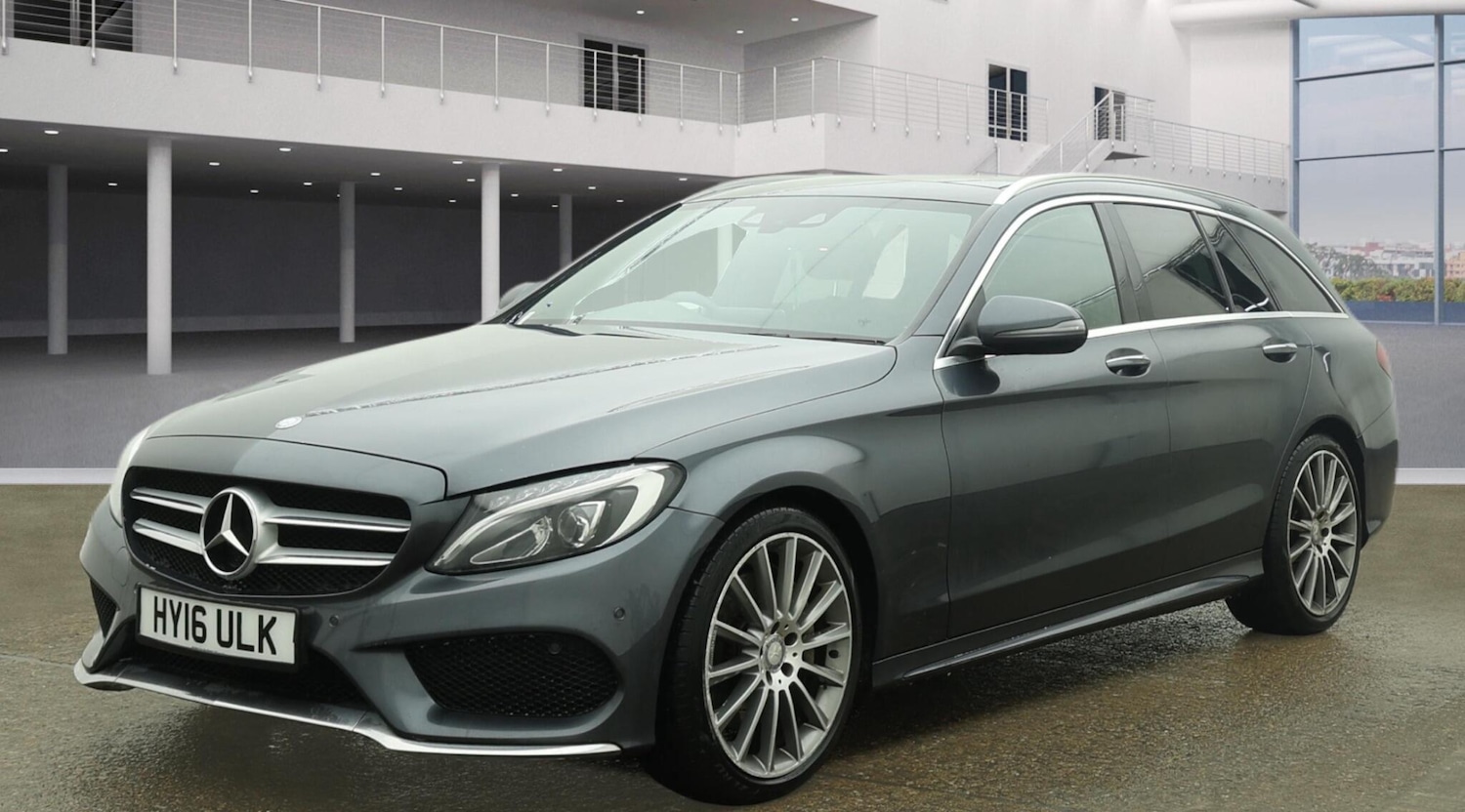 Used Mercedes-Benz C Class 2016 for sale - 77229503: Photo 2