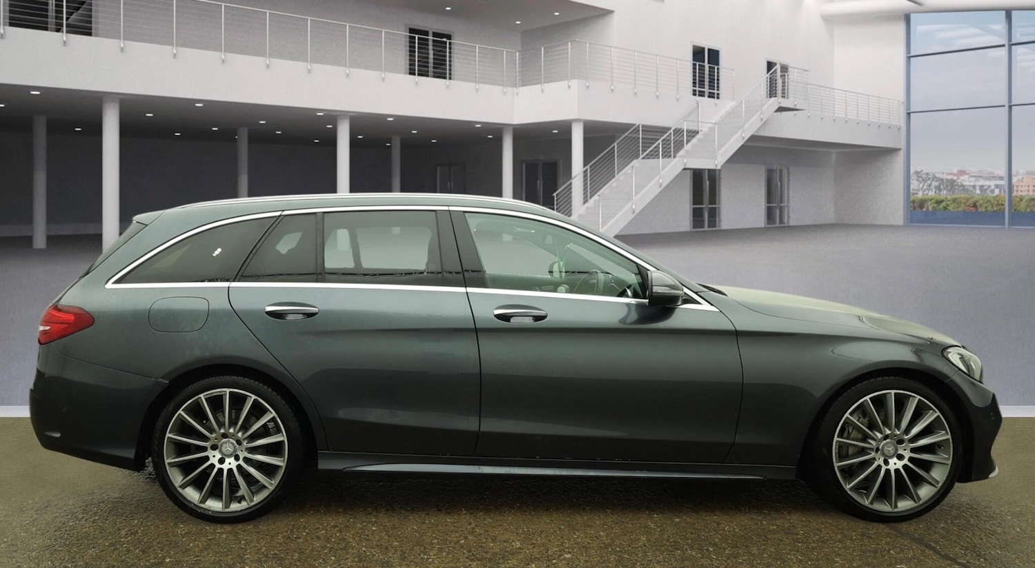 Used Mercedes-Benz C Class 2016 for sale - 77229503: Photo 5