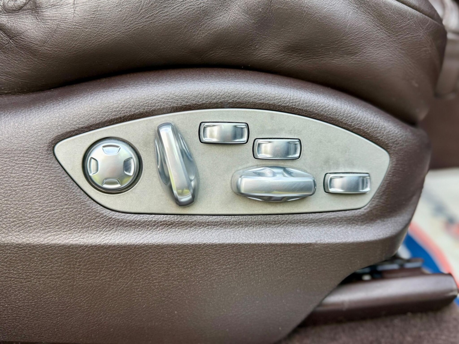 Used Porsche Macan 2015 for sale - 77066798: Photo 27