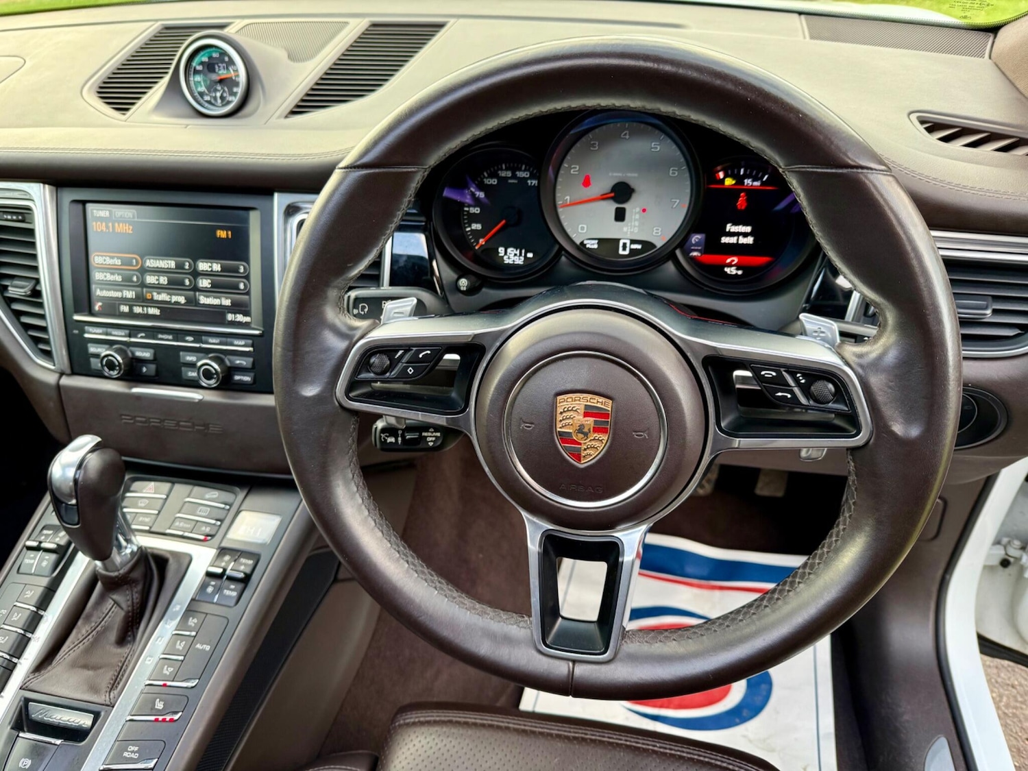 Used Porsche Macan 2015 for sale - 77066798: Photo 30