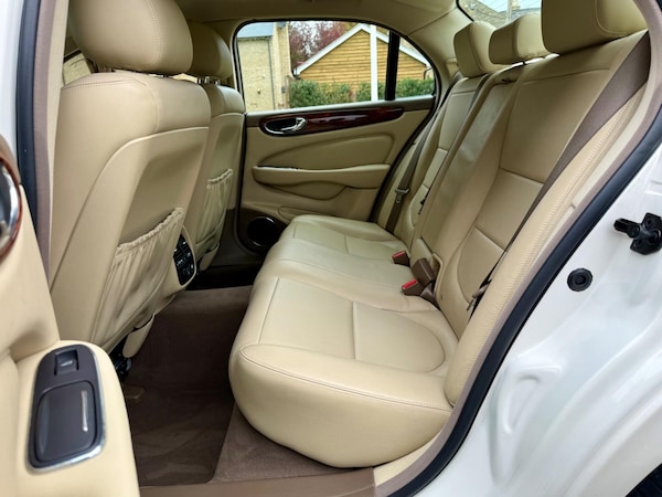 Used Jaguar XJ 2006 for sale - 76060708: Photo 18