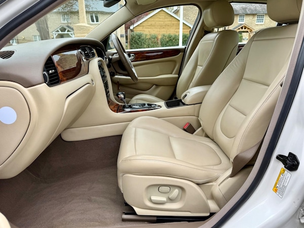 Used Jaguar XJ 2006 for sale - 76060708: Photo 20