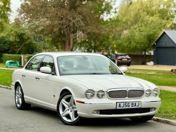 Used Jaguar XJ 2006 for sale - 76060708: Photo 2