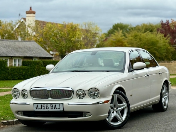 Used Jaguar XJ 2006 for sale - 76060708: Photo 7