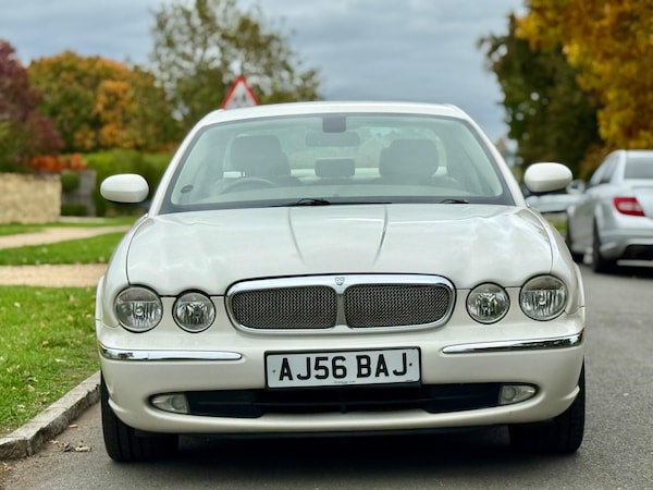 Used Jaguar XJ 2006 for sale - 76060708: Photo 9