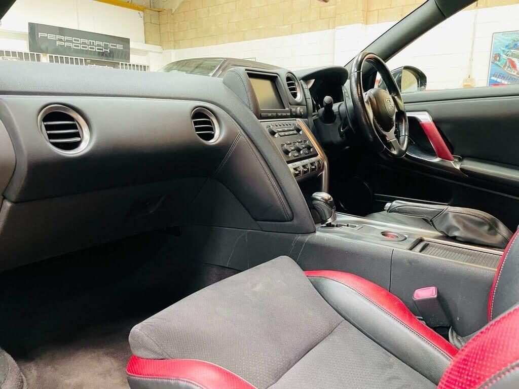 Used Nissan GT-R 2009 for sale - 76849719: Photo 6