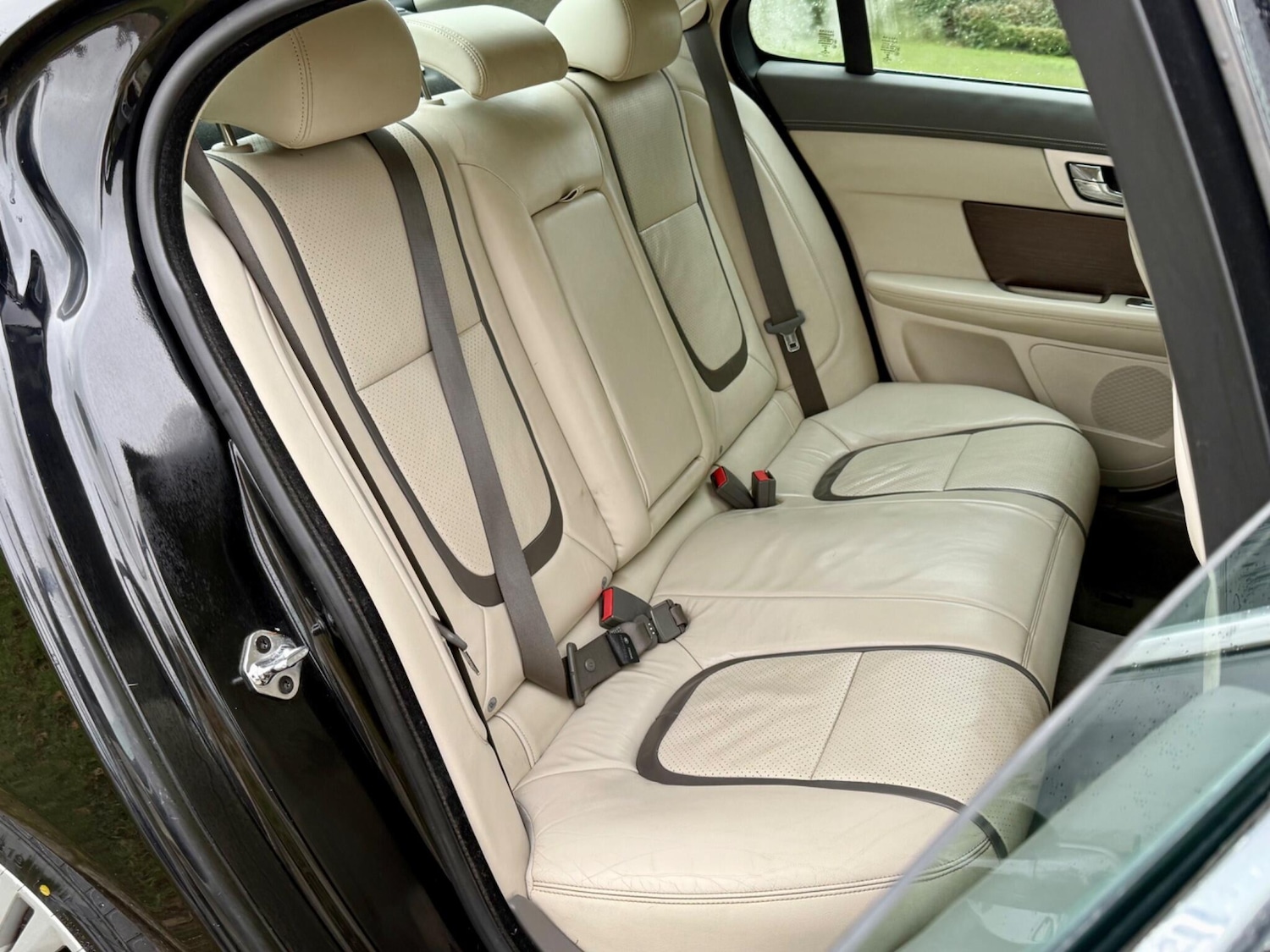 Used Jaguar XF 2012 for sale - 77410880: Photo 16