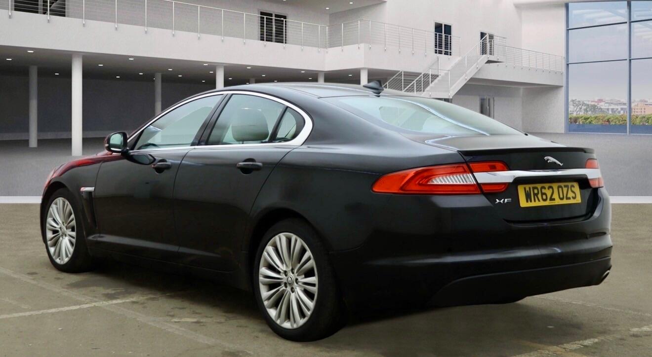 Used Jaguar XF 2012 for sale - 77410880: Photo 3