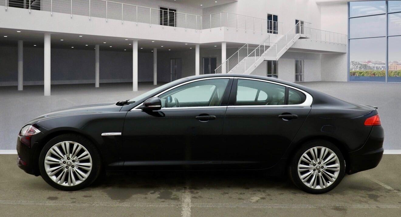 Used Jaguar XF 2012 for sale - 77410880: Photo 6