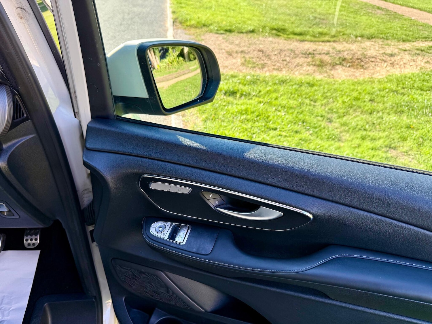 Used Mercedes-Benz V-Class 2017 for sale - 75608861: Photo 22