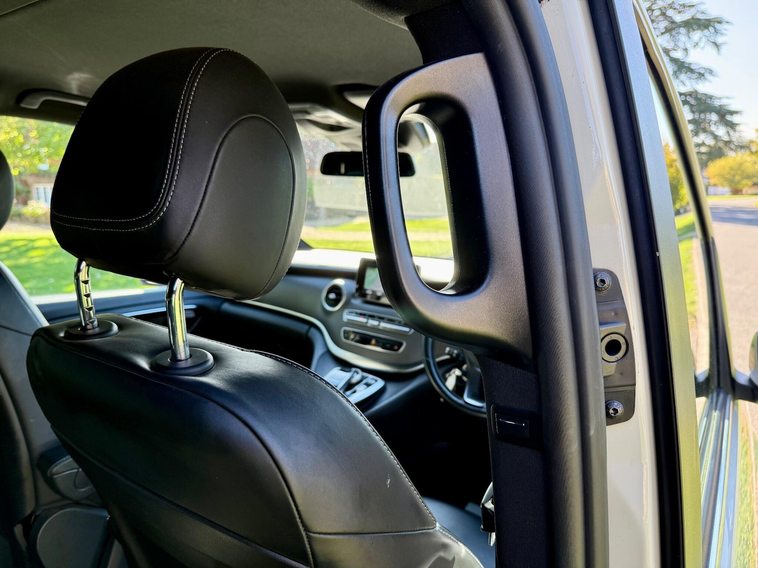 Used Mercedes-Benz V-Class 2017 for sale - 75608861: Photo 43