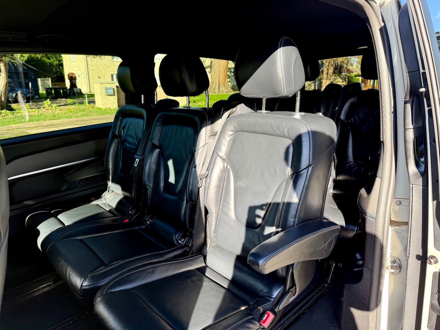 Used Mercedes-Benz V-Class 2017 for sale - 75608861: Photo 45