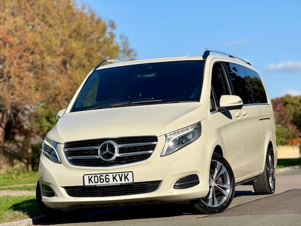 Used Mercedes-Benz V-Class 2017 for sale - 75608861: Photo 6