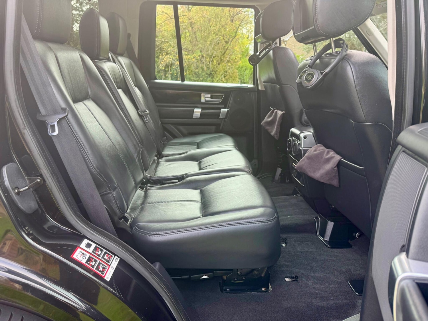Used Land Rover Discovery 4 2015 for sale - 75782157: Photo 18