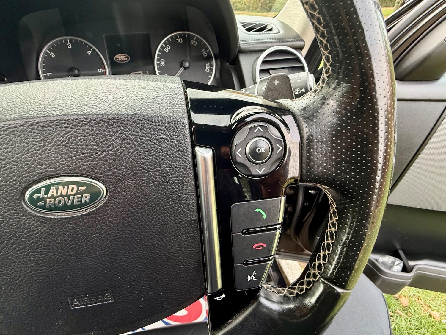 Used Land Rover Discovery 4 2015 for sale - 75782157: Photo 32