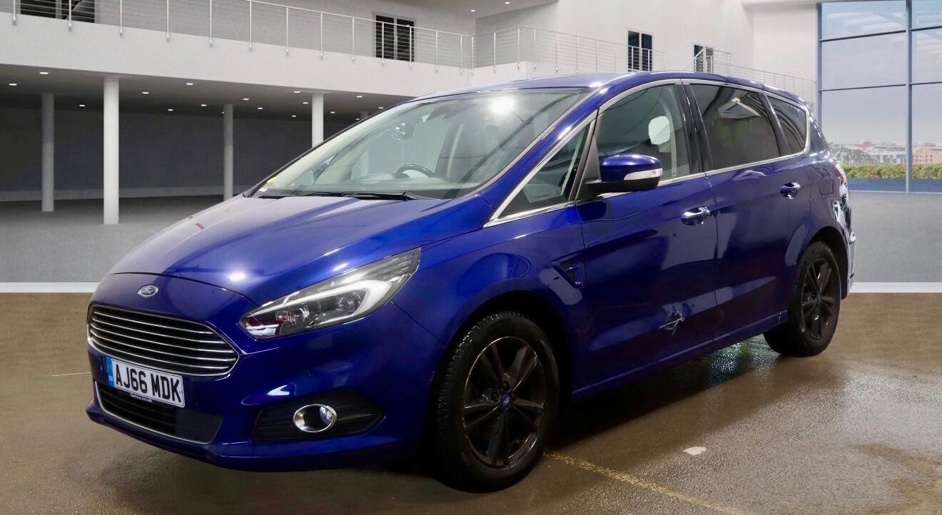 Used Ford S-Max 2017 for sale - 77242284: Photo 2