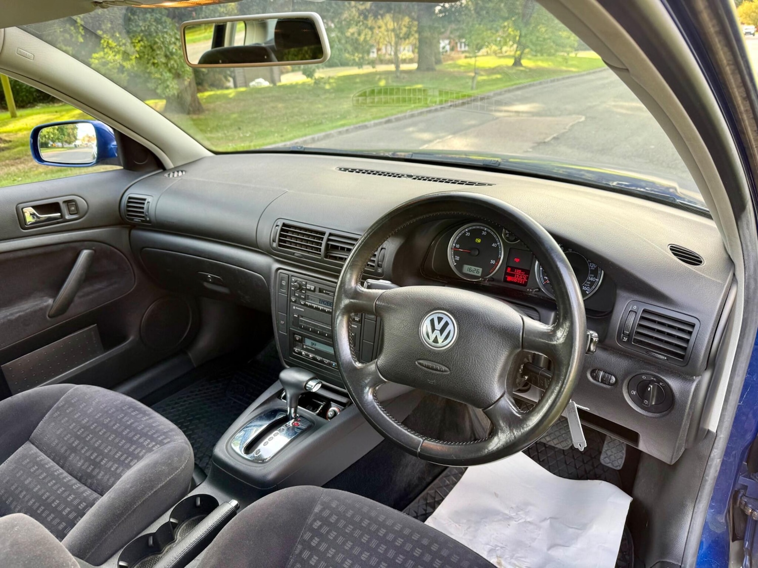 Used Volkswagen Passat 2003 for sale - 75857999: Photo 19