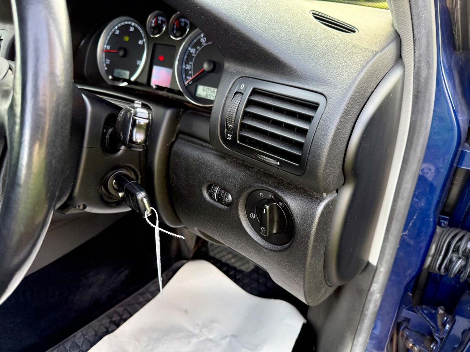 Used Volkswagen Passat 2003 for sale - 75857999: Photo 22