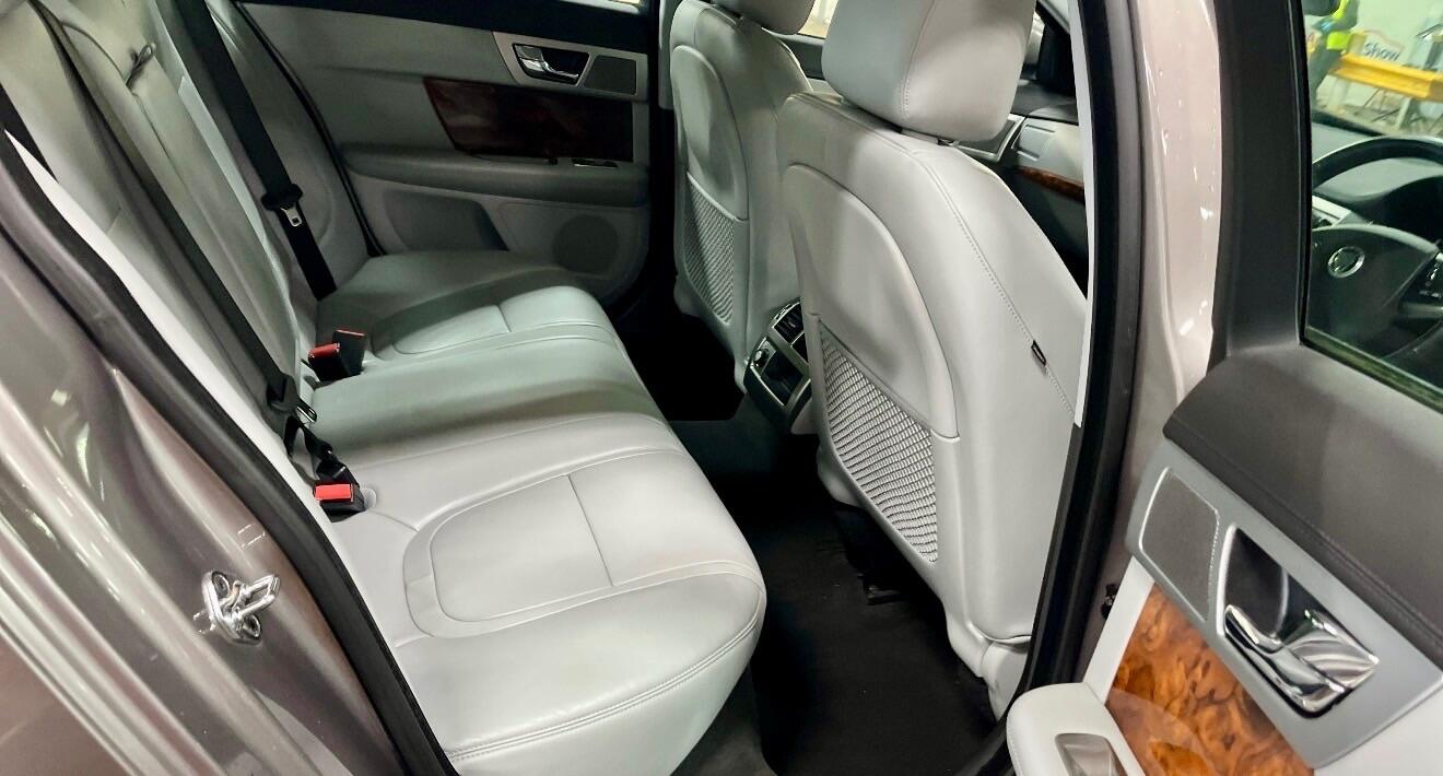 Used Jaguar XF 2012 for sale - 77658025: Photo 10