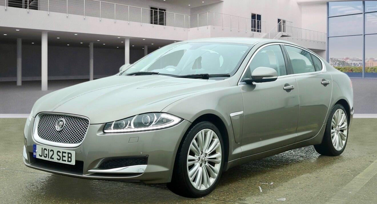Used Jaguar XF 2012 for sale - 77658025: Photo 2