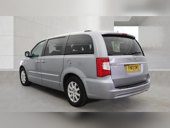 Used Chrysler Grand Voyager 2013 for sale - 79268361: Photo