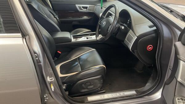 Used Jaguar XF 2013 for sale - 78204150: Photo 9