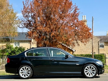 Used BMW 3 Series 2011 for sale - 75298245: Photo