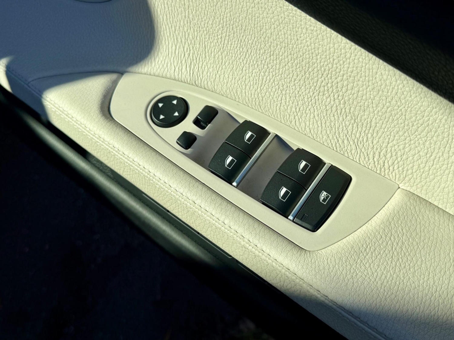 Used BMW 7 Series 2013 for sale - 77091885: Photo 28