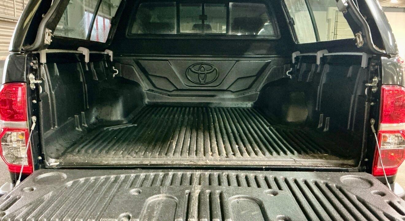 Used Toyota Hilux 2013 for sale - 77120161: Photo 11