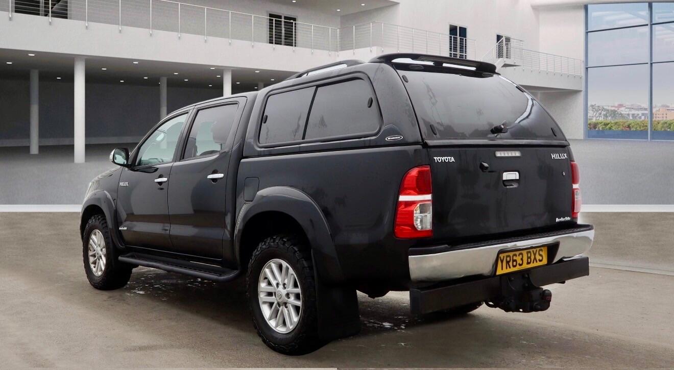 Used Toyota Hilux 2013 for sale - 77120161: Photo 3