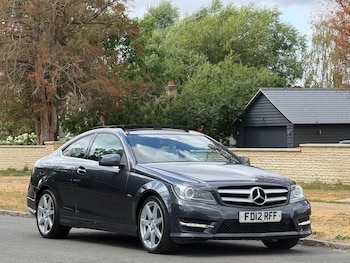 Used Mercedes-Benz C Class 2012 for sale - 79328962: Photo