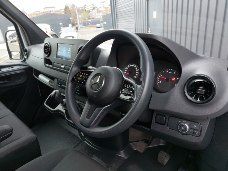 Used Mercedes-Benz Sprinter 2022 for sale - 77596832: Photo 2