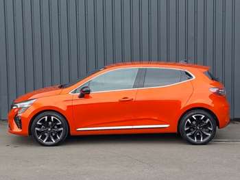 Used Renault Clio 2024 for sale - 74902279: Photo
